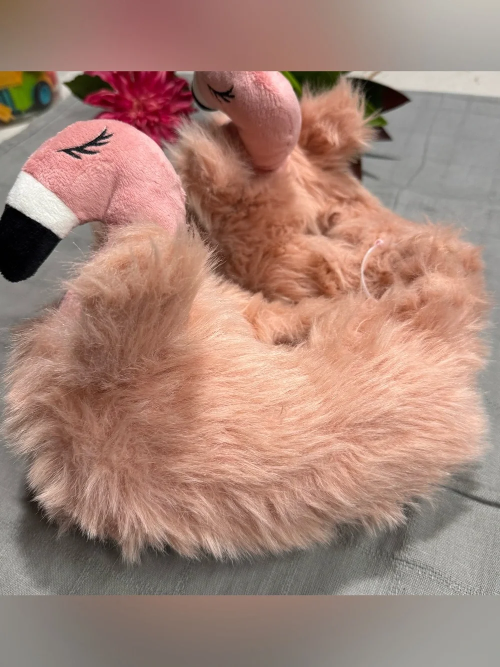 Old Navy Flamingo Fuzzy Slippers Girls Size 12-13 Pink House Shoes novelty